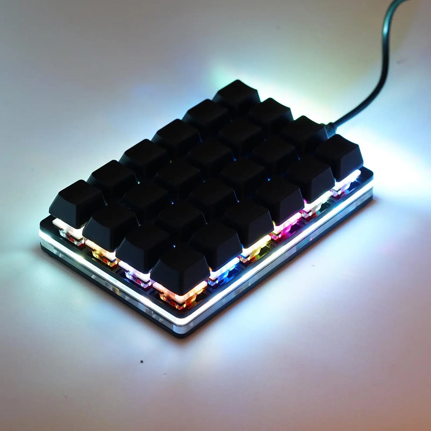 Mini USB Custom Mechanical Keyboard 24 Keys Black/White Gaming Keyboard Sayo Device Shortcut Programmable Keypad Keys Macro