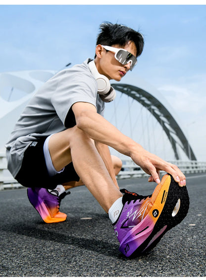 Running Shoes Speciality Men Marathon Sports Carbon Board Breathable Ultralight Women Comfy Athletic Cushion Stability Sneakers