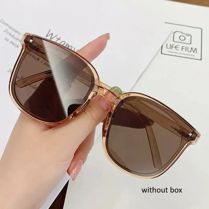 2025 New Foldable Sunglasses Portable Sunscreen UV400 Women Sunglasses Trendy Outdoor Ultra Weight Driving Glasses