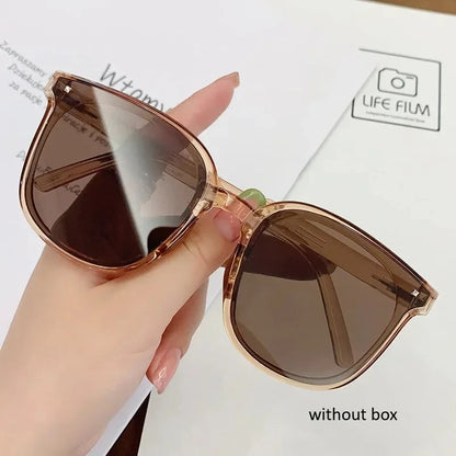 2025 New Foldable Sunglasses Portable Sunscreen UV400 Women Sunglasses Trendy Outdoor Ultra Weight Driving Glasses