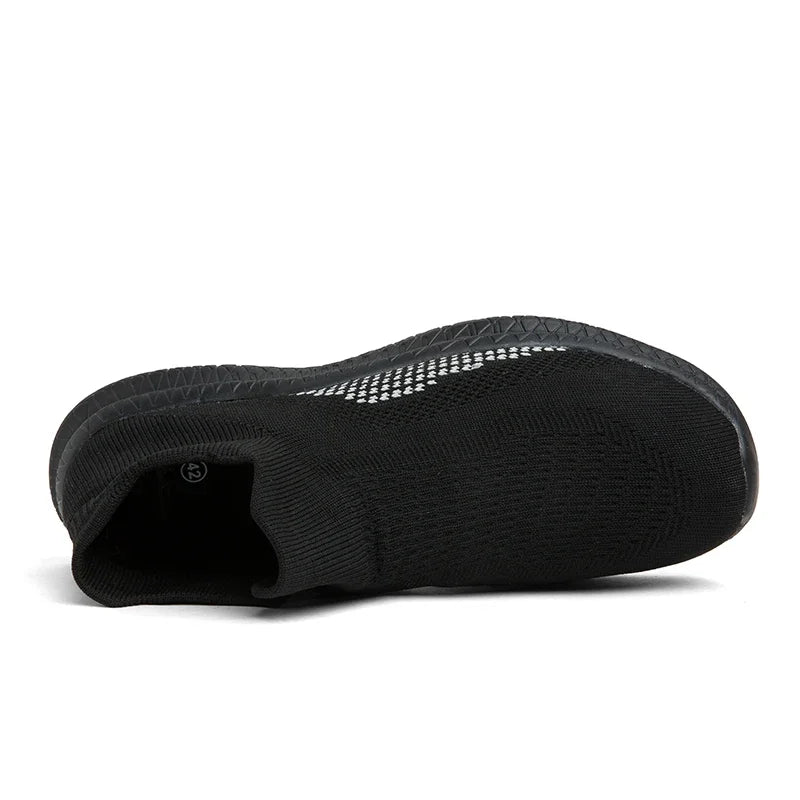 New Sneakers Men Running Shoes Breathable Outdoor Sports Lightweight Sneakers for Men Comfortable Athletic Training Men Shoes