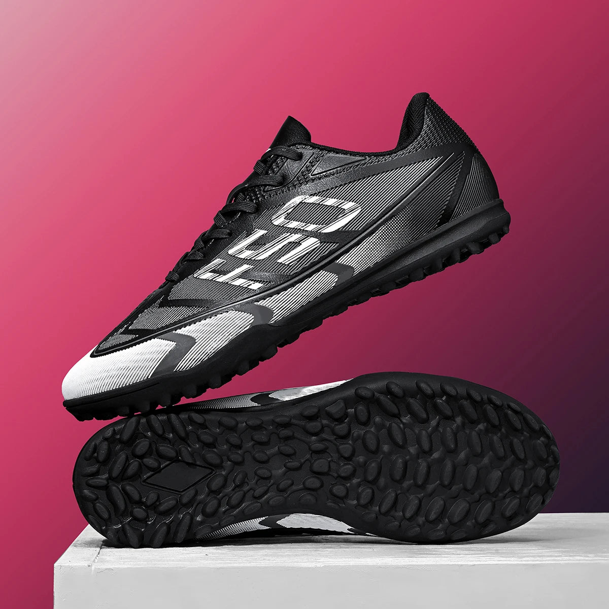 Lightweight Men's Soccer Shoes TF Nail Broken Outdoor Sports Shoes, Wear-Resistant and Anti-Slip