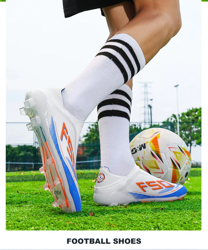 Neue Herren-Fußballschuhe, Futsal- und Outdoor-Sneaker, rutschfeste hochwertige Fußballschuhe mit Stollen für Rasenplätze, Bestseller, High-Top, leicht