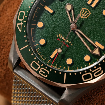 Watchdives WD007Q Diver Watch VH31 Sweep Second Quartz Movement Luminous Domed Sapphire Crystal Watches 42mm Titanium Watches