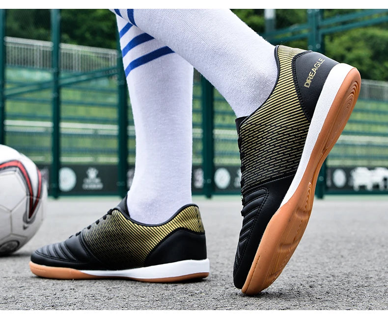 Indoor Soccer Cleats Men Professional Futsal Shoes Anti-Skid Men’s Football Boots Original Hard Court Chuteira Society Futebol