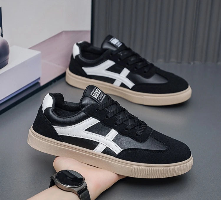 Men’s Casual Shoes New Fashion Lightweight Casual Outdoor Walking Sneakers Anti-Slip Flat Men’s Shoes