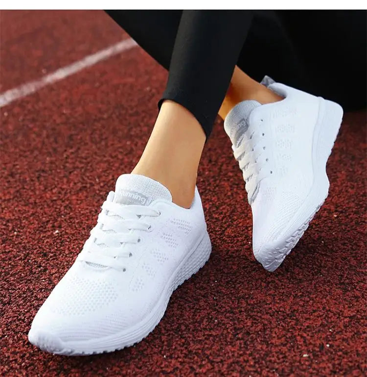 New Arrival Women Flats Footwear Lace-Up Flats Casual Sneakers Women's Soft Zapatos Mujer Plus Size
