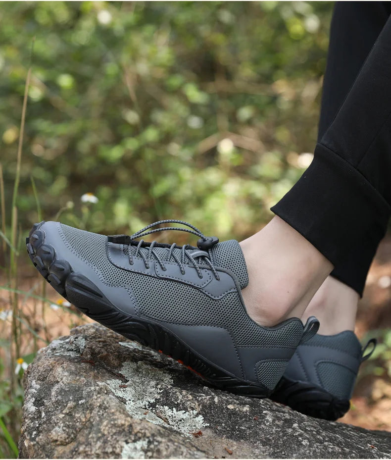 Men's Barefoot Hiking Shoes Breathable Outdoor Sports Climbing Shoes Trekking Sneakers Non-Slip Comfortable Men's Casual Jogging Footwear