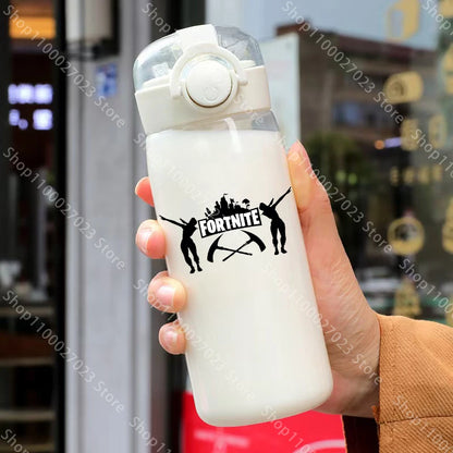 400ML Fortnites 18CM Strohhalmbecher für Erwachsene, Jungen und Mädchen, niedlicher Wasserbecher im Cartoon-Stil für Schüler, stoßfeste tragbare Trinkflasche als Geschenk