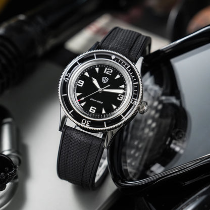 Watchdives WD50Q 38mm Watch Stainless Stee VH31 Sweep Seconds Quartz Movement Men Watches Bubble Sapphire Luminous Waterproof