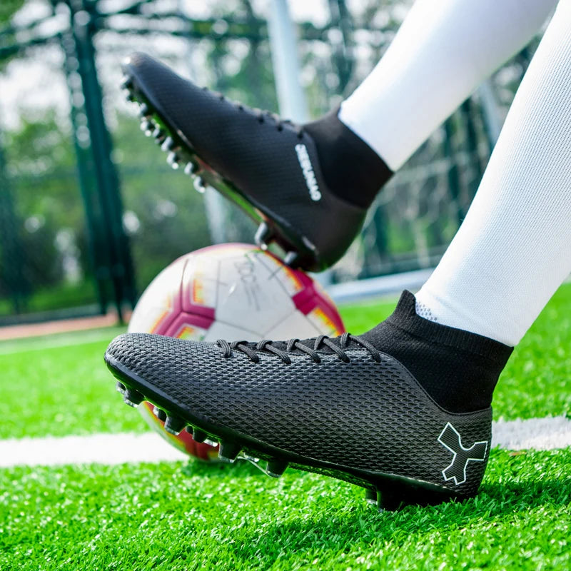 Men's Quality Soccer Shoes Durable Boys Football Boots Lightweight Children Football Shoes Futsal Training Sneakers Soccer Cleats