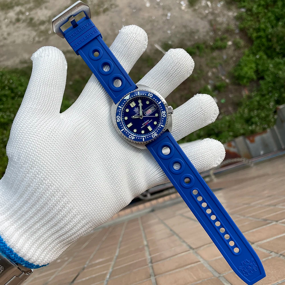 STEELDIVE Brand Classic Design SD1972 45mm Case Ceramic Bezel Sapphire Glass NH36 Automatic Movement Day and Date Sports Watches