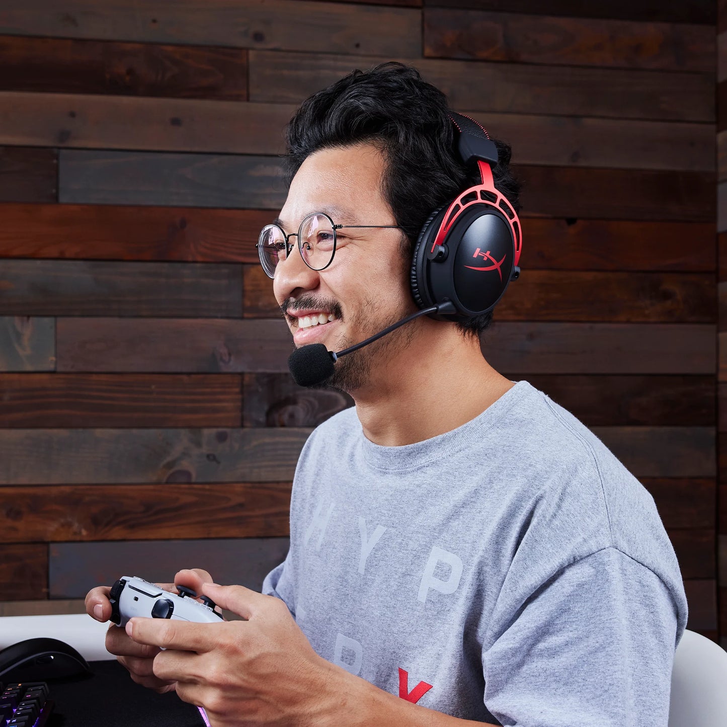 Original HyperX Cloud Alpha Wireless Gaming Headsets Detachable Mic Dual Chamber Drivers On-Earcup Controls 300hr Playtime