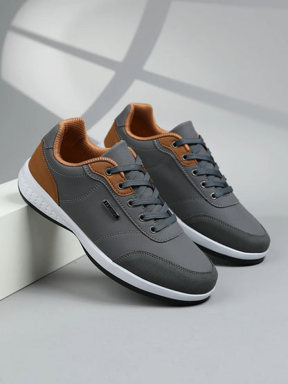 New Men's Four Seasons Waterproof Walking Shoes Casual Leather Sports Shoes Non-Slip Camping Shoes Men's Tennis Shoes