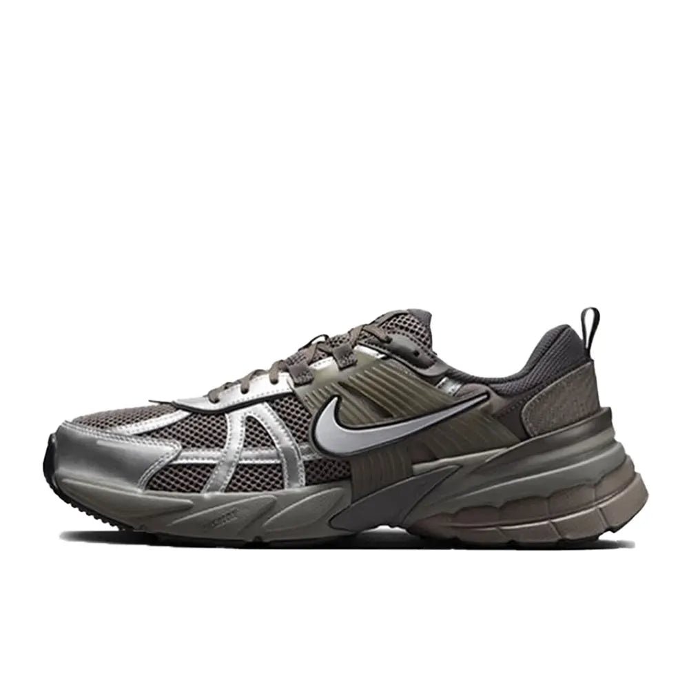 Nike V2K Run Retro Running Shoes Comfortable Cushioning and Durable Construction Unisex Everyday Casual Style FD0736-100