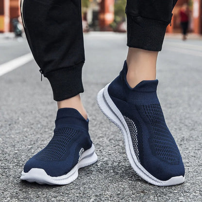 New Sneakers Men Running Shoes Breathable Outdoor Sports Lightweight Sneakers for Men Comfortable Athletic Training Men Shoes