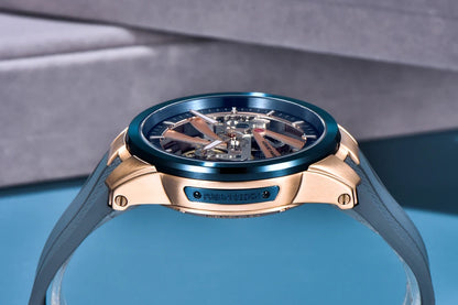Herrklocka från PAGANI DESIGN – Mekanisk automatisk lyxmodell av typen ”skelett” (öppen mekanism), utrustad med en tourbillon, safirglas med antireflexbehandling, vattentät och självlysande.
