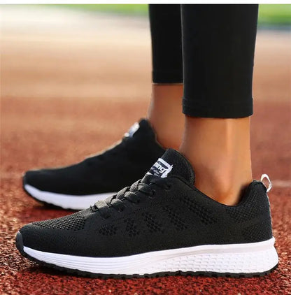New Arrival Women Flats Footwear Lace-Up Flats Casual Sneakers Women's Soft Zapatos Mujer Plus Size