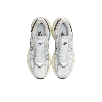 Nike V2K Run Retro Running Shoes Comfortable Cushioning and Durable Construction Unisex Everyday Casual Style FD0736-100