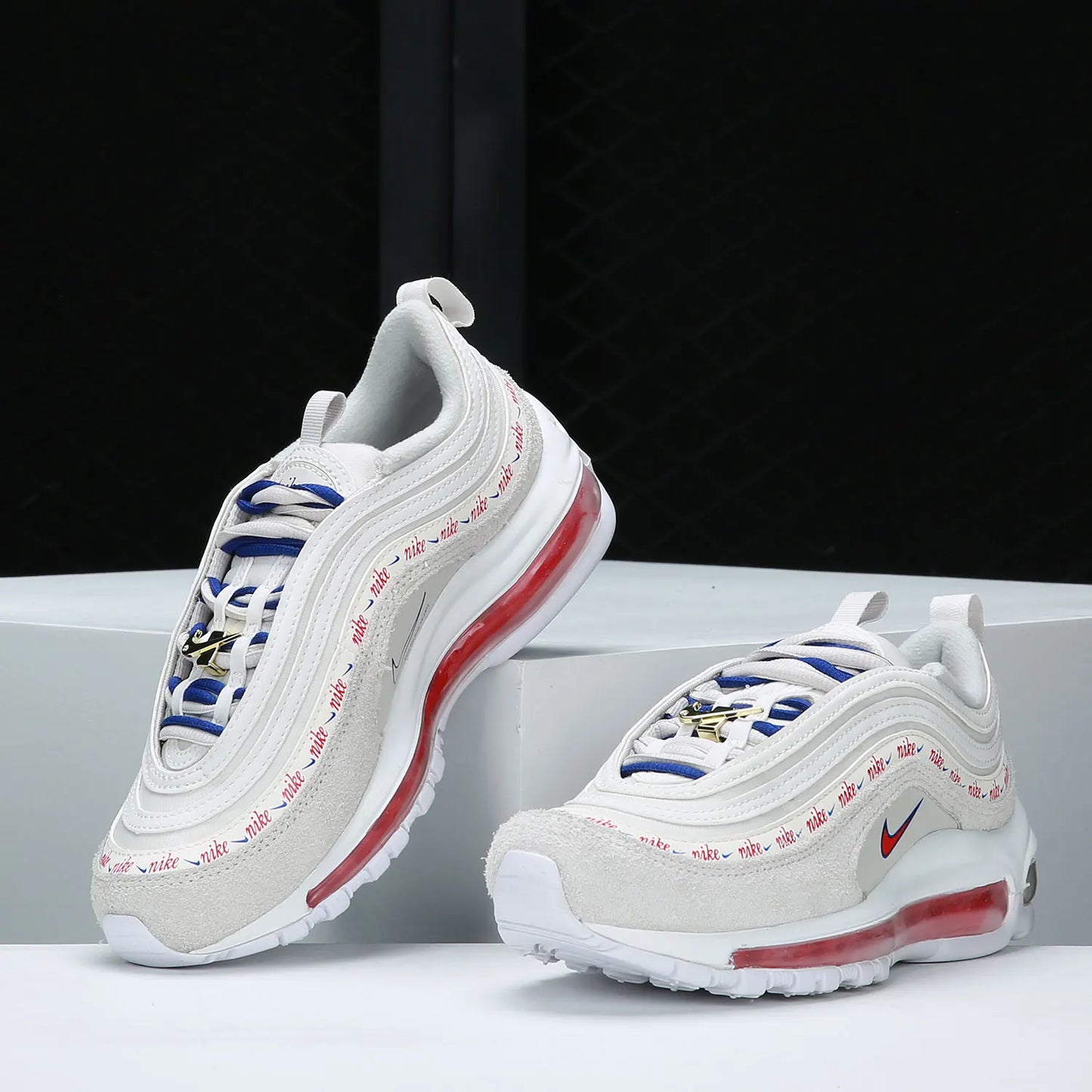 Nike Original AIR MAX 97 Damen-Low-Top-Sportschuhe mit Air-Dämpfung DC4013-001