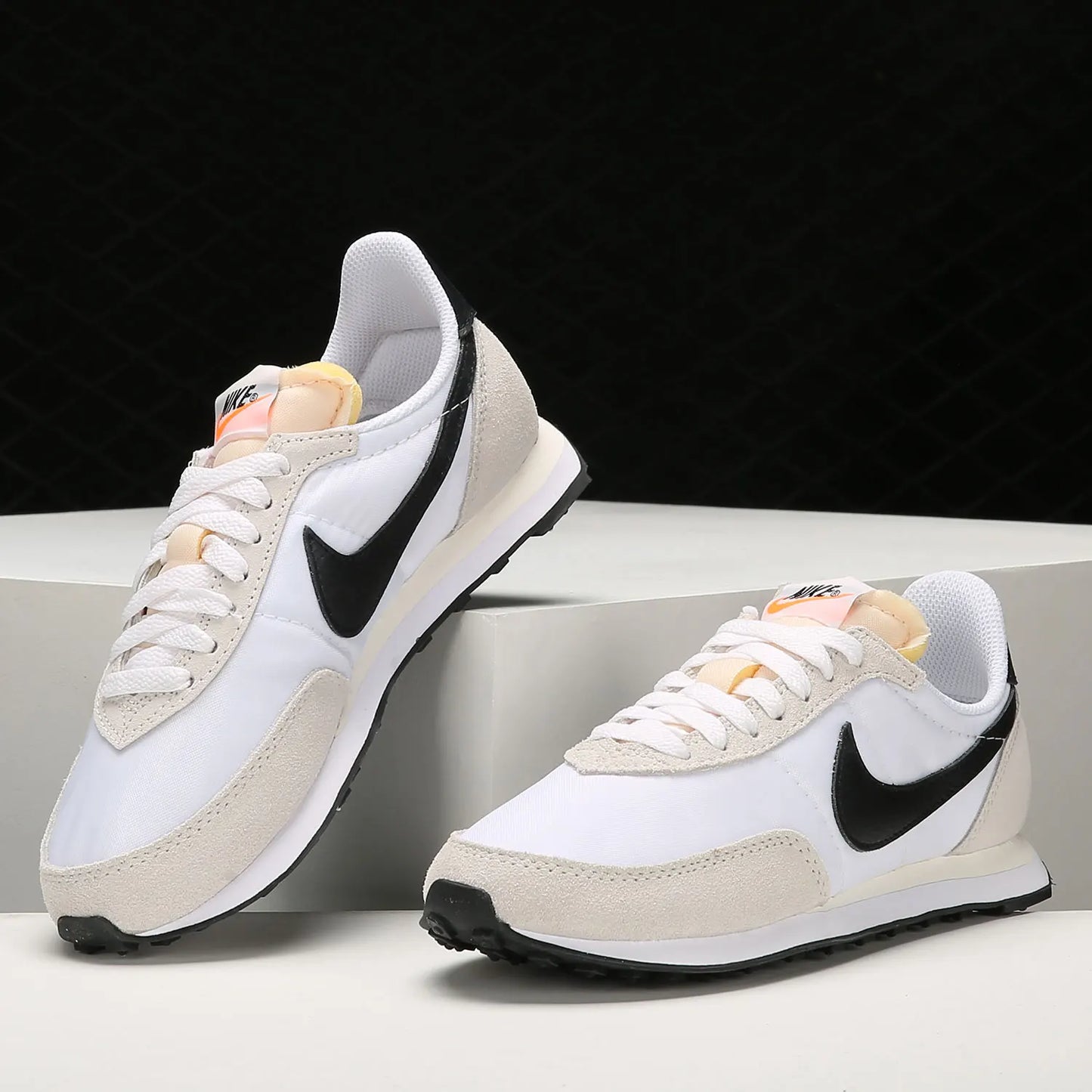 Nike Authentic Waffle Trainer 2 Men's Women's Sports Casual Shoes DA8291-100