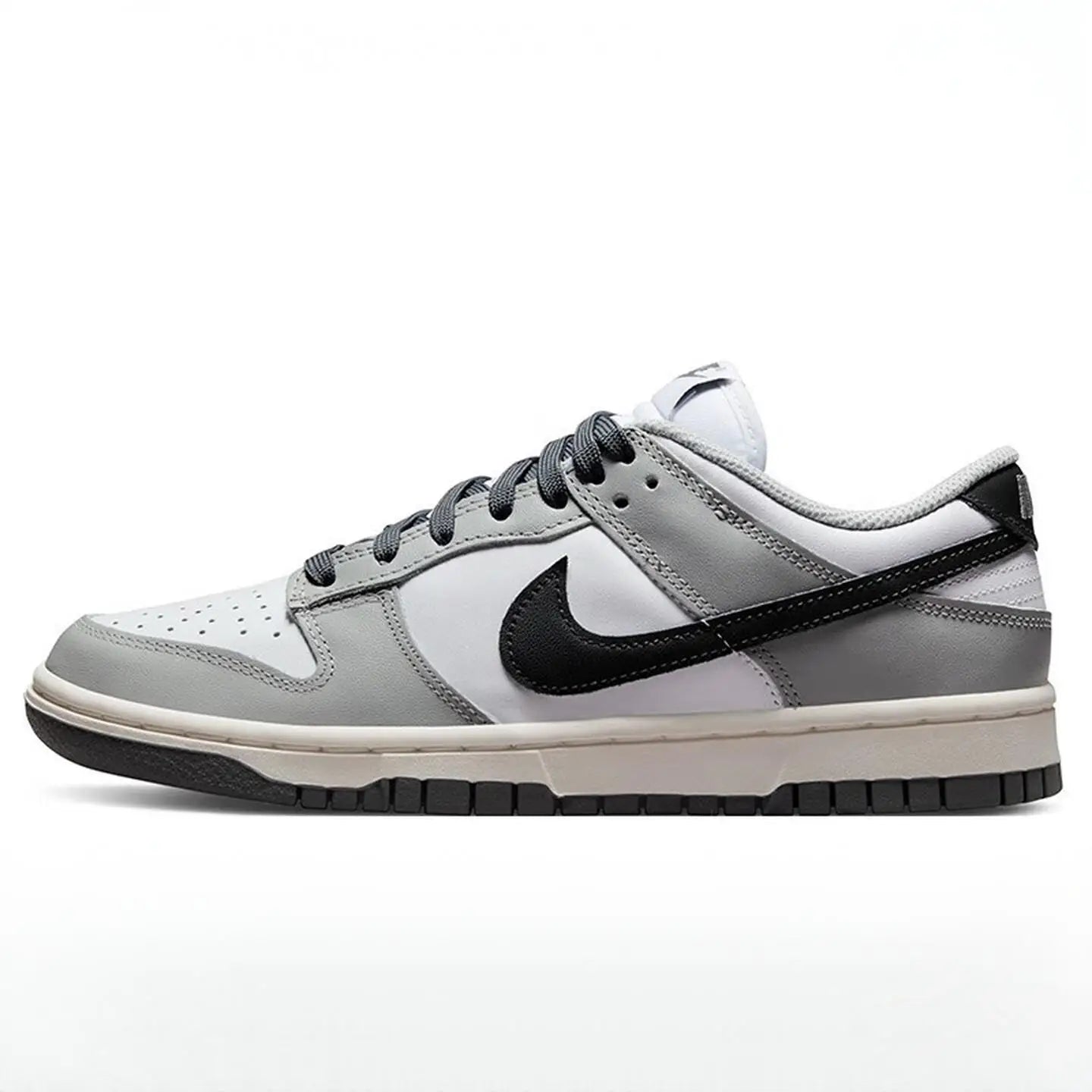 Nike Unisex Flat Rubber Sole Classic Versatile Durable NIKE DUNK LOW IO7606-010