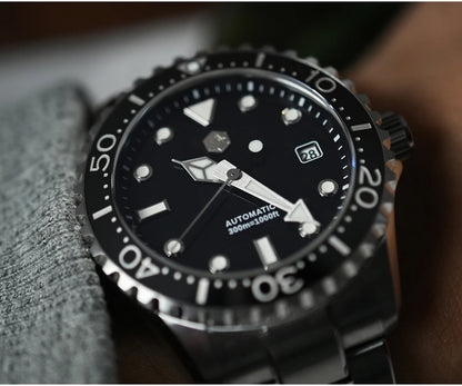 San Martin New 40mm Diver Watch YN55 Enamel Dial Classic Luxury Men Automatic Mechanical Watches Sapphire Waterproof 300m SN0009