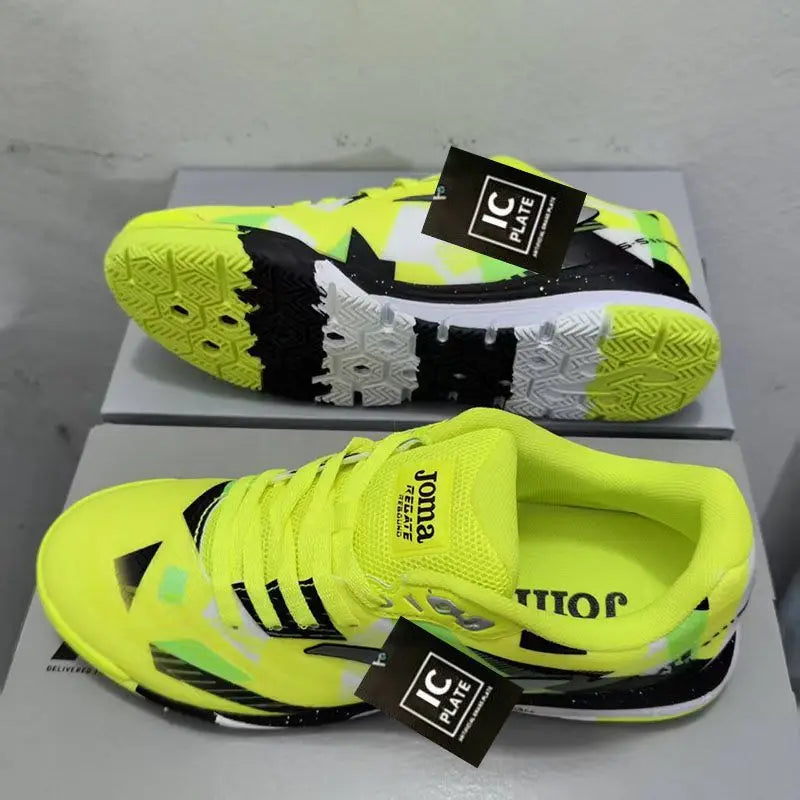 2025 Summer Bestseller Unisex Universal Lightweight Breathable Professional Soccer Shoes Training Turf Shoes