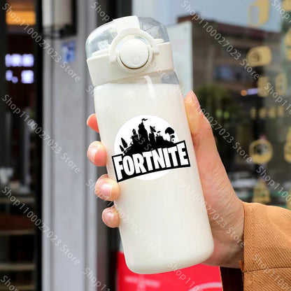 400ML Fortnites 18CM Strohhalmbecher für Erwachsene, Jungen und Mädchen, niedlicher Wasserbecher im Cartoon-Stil für Schüler, stoßfeste tragbare Trinkflasche als Geschenk