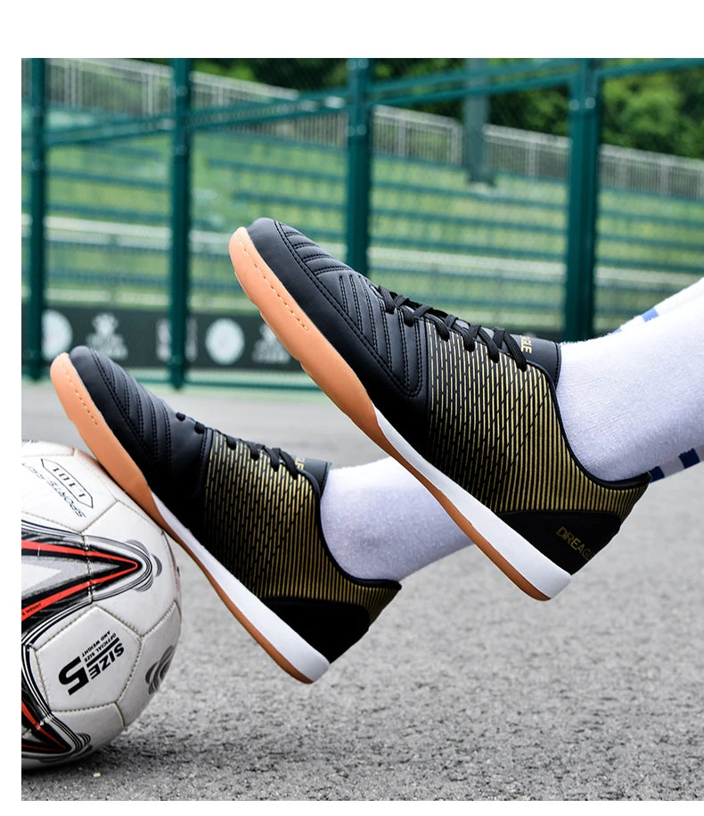 Indoor Soccer Cleats Men Professional Futsal Shoes Anti-Skid Men’s Football Boots Original Hard Court Chuteira Society Futebol