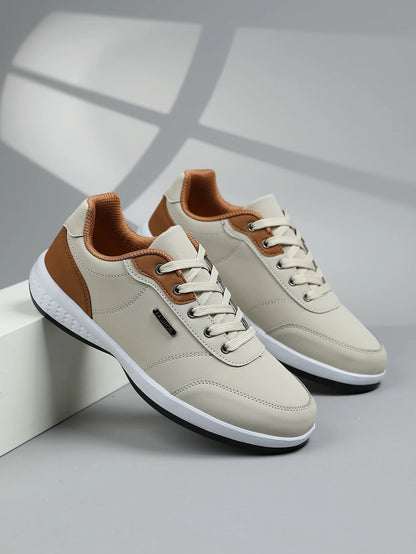 New Men's Four Seasons Waterproof Walking Shoes Casual Leather Sports Shoes Non-Slip Camping Shoes Men's Tennis Shoes