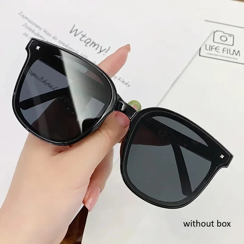 2025 New Foldable Sunglasses Portable Sunscreen UV400 Women Sunglasses Trendy Outdoor Ultra Weight Driving Glasses