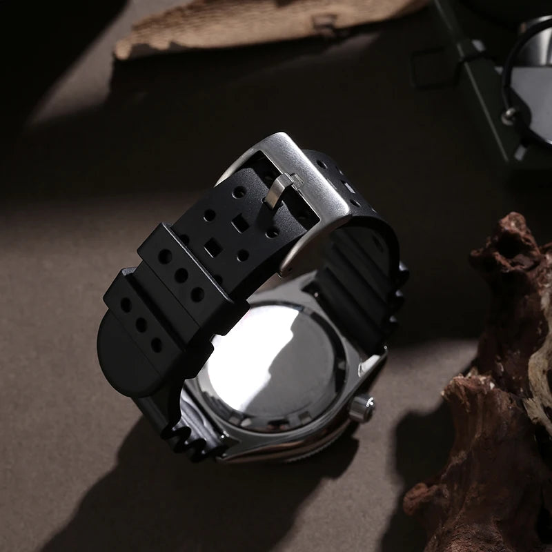 【Escapement Time】Quartz 2S60 Movement Diver Water Sapphire Ceramic Bezel BGW9 300M Waterproof The battery lasts for ten years