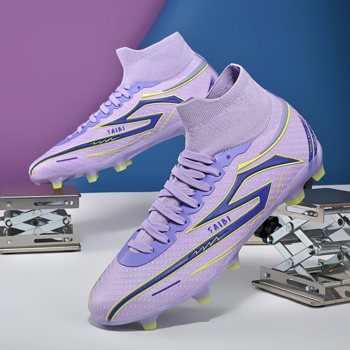 Men's football shoes, anti slip boots, AG/FG spikes, professional training shoes, breathable football shoes