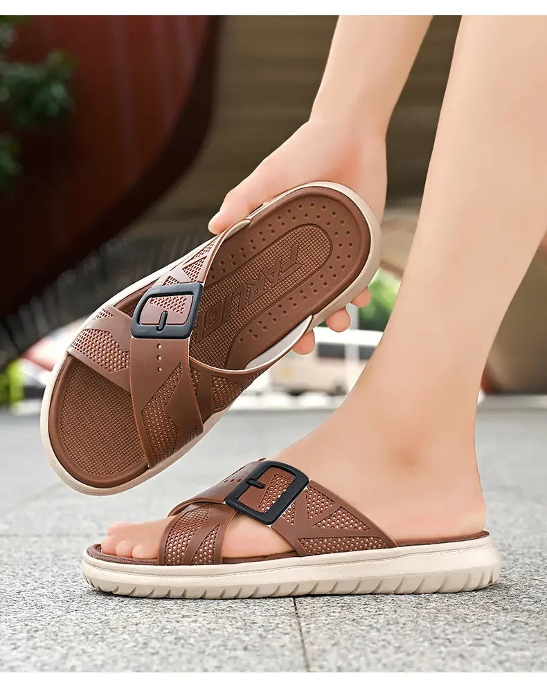 Breathable Summer Flip Flops Men Lightweight Quick Drying Slippers Comfortable Indoor and Outdoor Slides Waterproof Beach Shoes