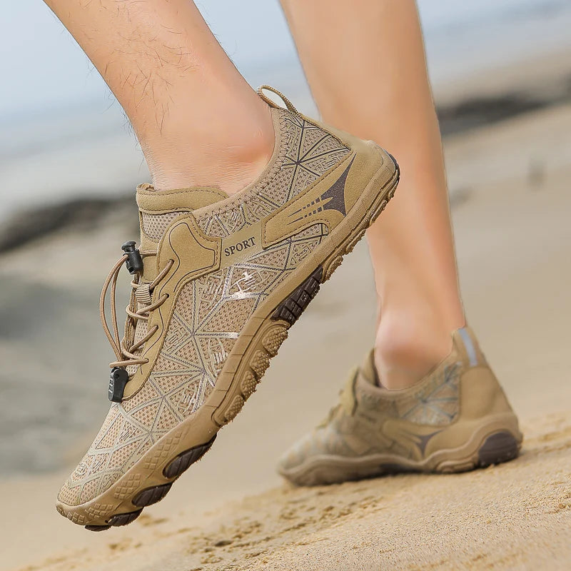 New Barefoot Wading Shoes Men and Women Mesh Quick-Drying Beach Shoes Outdoor Non-Slip Swimming Shoes Unisex Water Sports Shoes